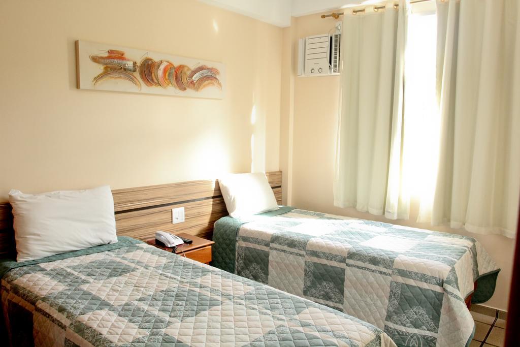 Hotel Raio de Sol Guarapari Quarto foto